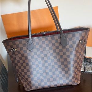 Louis Vuitton Neverfull MM
